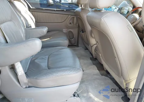 2006 Toyota Sienna Xle Limited z USA, uszkodzony, nr VIN 5TDBA22C06S071326